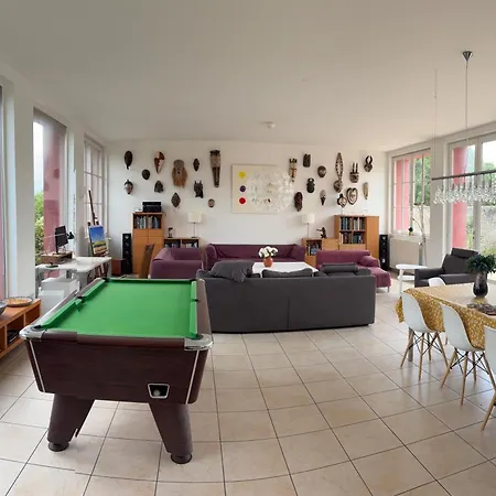 Spacious & Bright On D-day Beaches